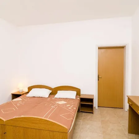 Kiko Vendégház Pomena