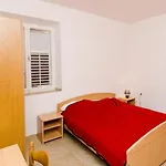 Guest house Kiko 2*