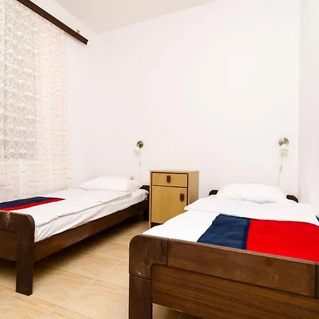 Kiko Guest house 2*