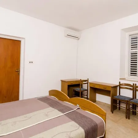 Kiko Guest house 2*