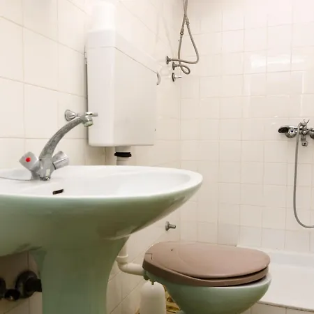 Kiko Guest house 2*
