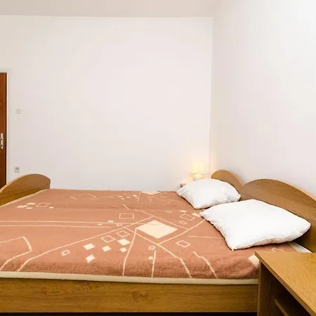 Guest house Kiko 2*