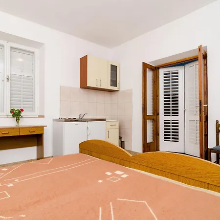 Kiko Pensionat Pomena